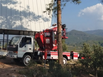 Yüksek İrtifada Güvenli Çalışma İçin Sepetli Vinç Kullanımı